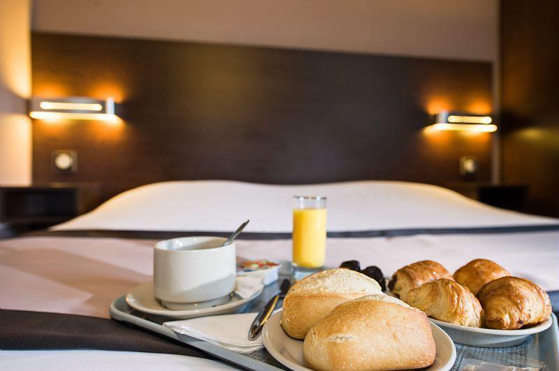 Noemys Valence Nord - Hotel Restaurant Бур-ле-Валанс Екстер'єр фото